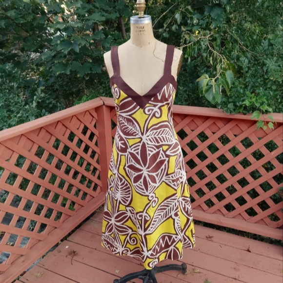 Unknown Dresses & Skirts - 🌞🏝 New size 8 Summer Dress Bold Yellow and Brown Tropical print